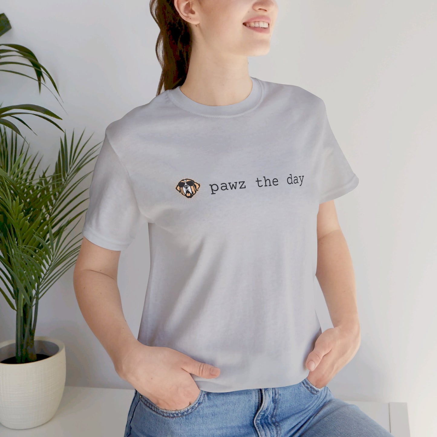 Pawz The Day type Logo Tee